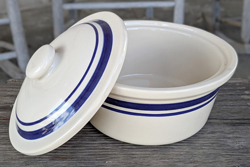 Ohio Stoneware Ceramic Casserole Dish